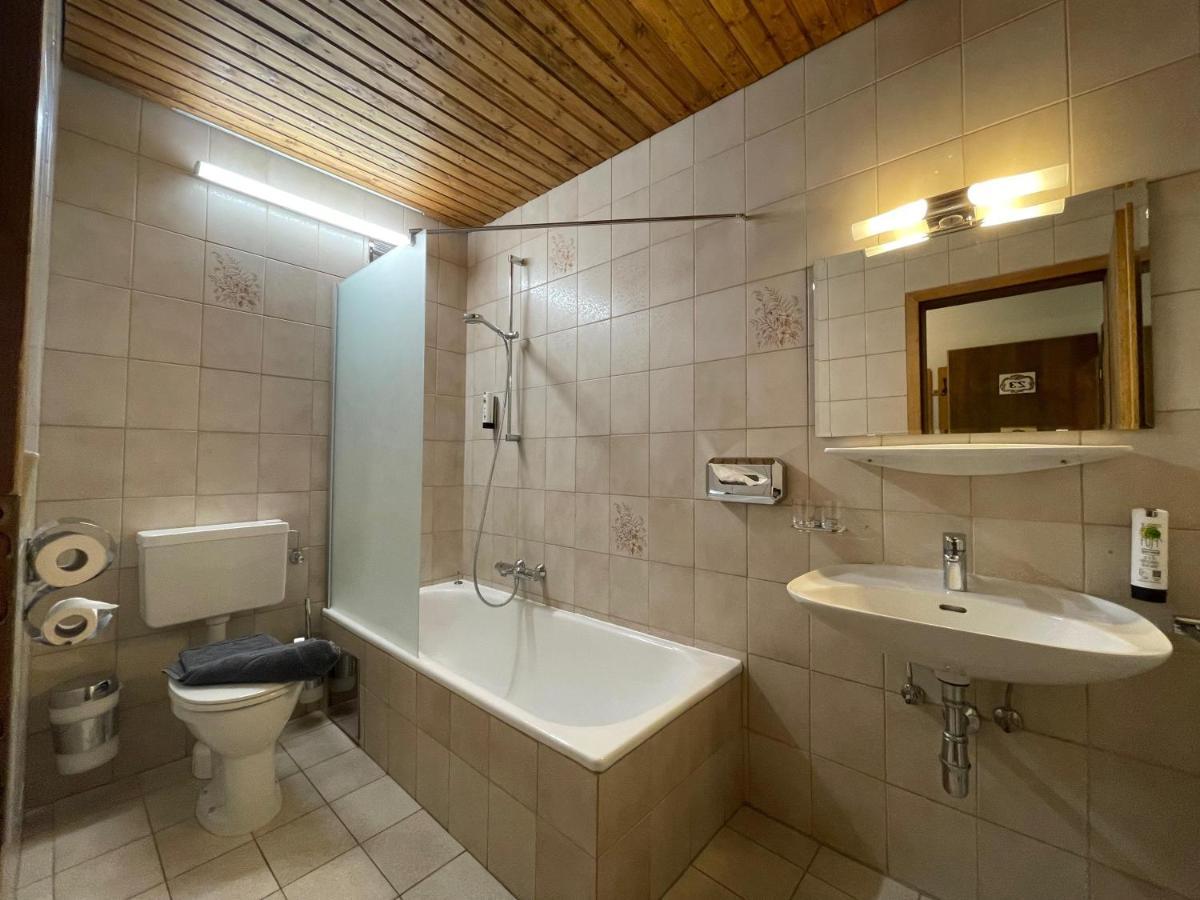 لوتاش Apartpension Barenwirt المظهر الخارجي الصورة